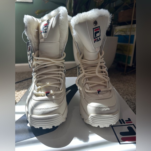 Fila Disruptor Boots size 7 - Picture 6 of 12